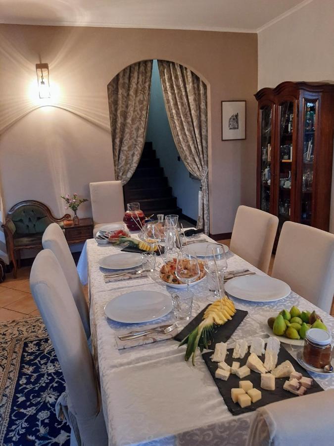 Suite Villa Aurelj バローロ エクステリア 写真