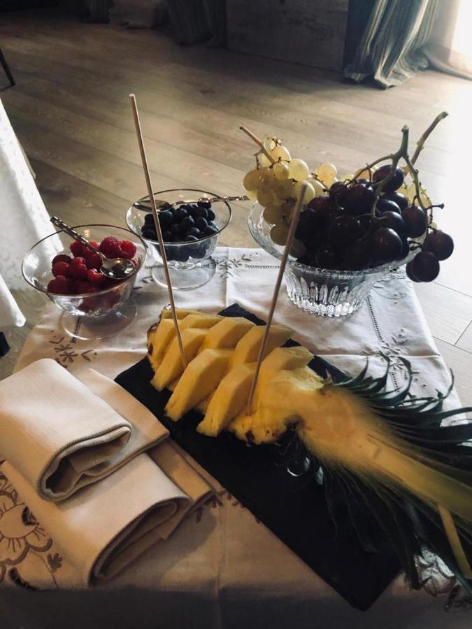 Suite Villa Aurelj バローロ エクステリア 写真