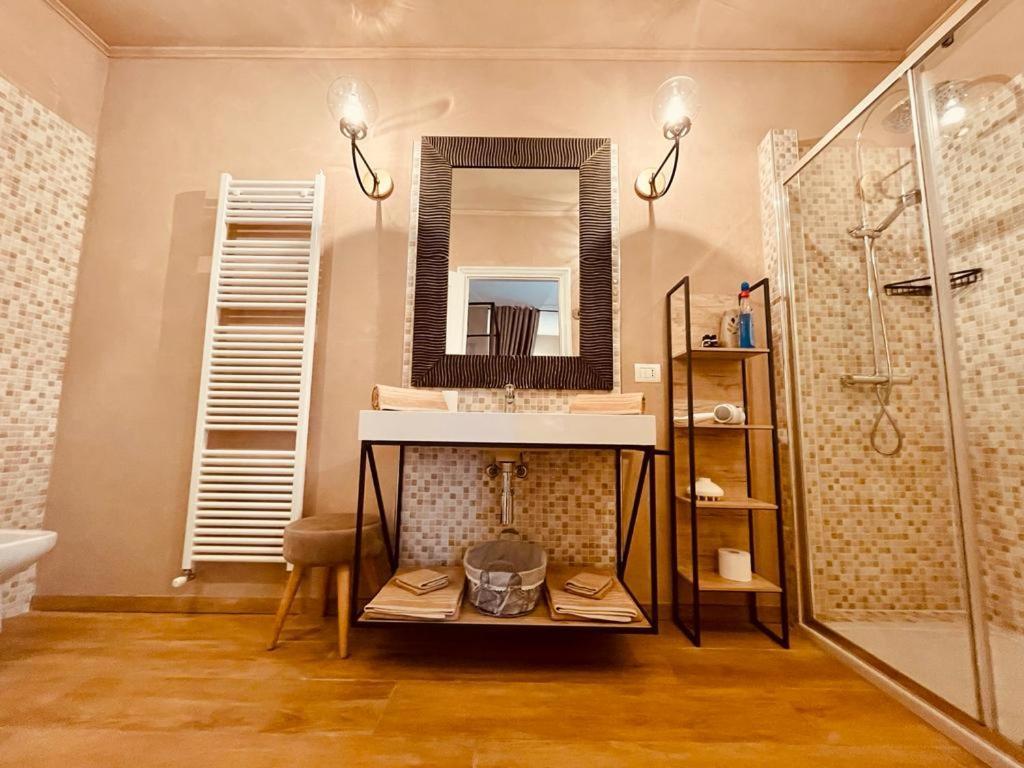 Suite Villa Aurelj バローロ エクステリア 写真